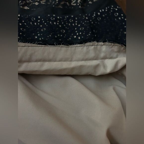 BCBG Maxazria Alice Dress black crochet lace overlay size 10 EUC back zip - Picture 11 of 16